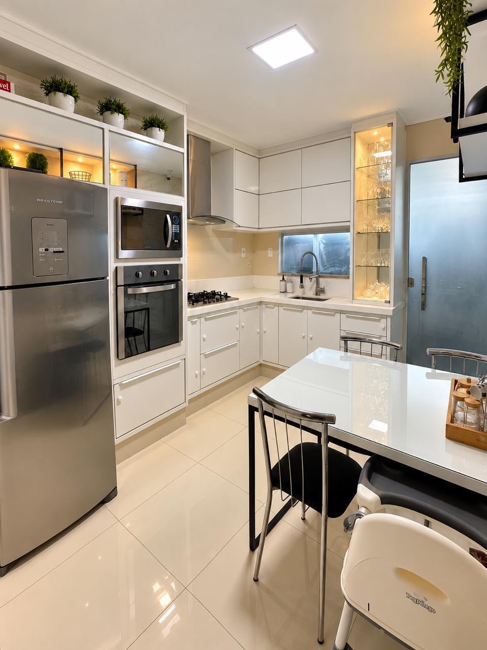 Casa com 3/4 na Maria Preta